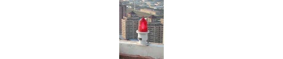 Světlo s překážkou letectví s nízkou intenzitou